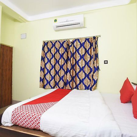 Oyo 43461 Atithya Guest House Sri Niketan Eksteriør bilde